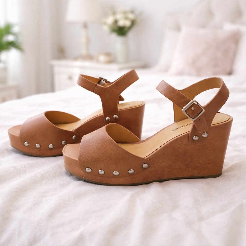 Cityclassified Tan Wedge Sandals Size 7 – Ankle Strap Platform Heels